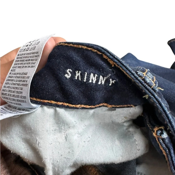 American Eagle Dark Wash Skinny Jeans Size 8 Short - Picture 6 of 7